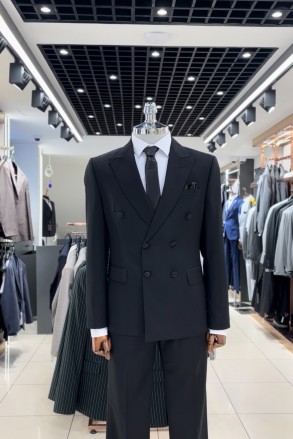 Top Düğme Kruvaze Takım Elbise